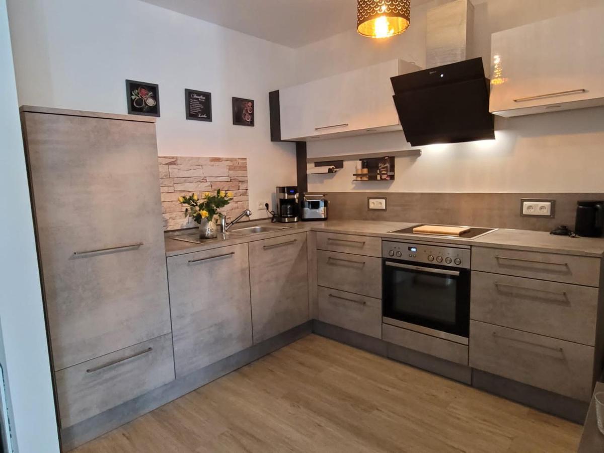 Ferienwohnung Holzland Bad Klosterlausnitz Bagian luar foto