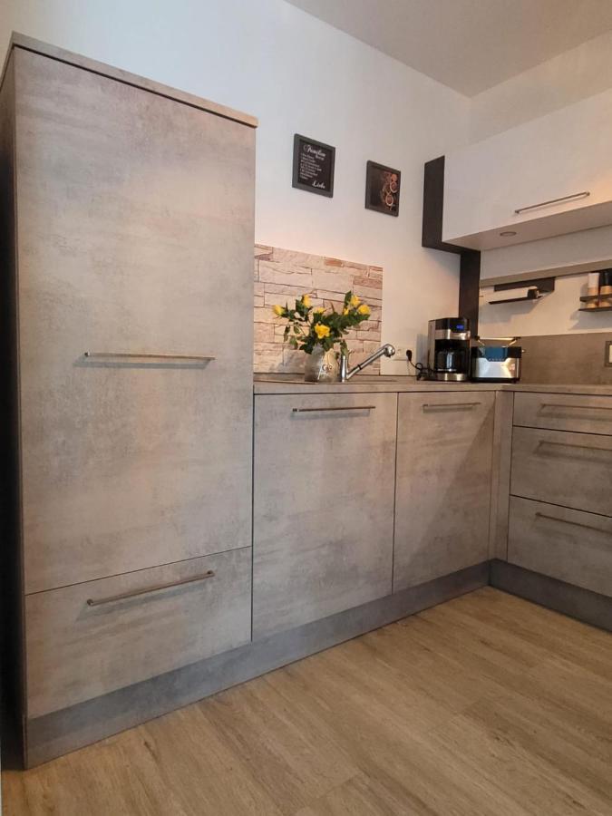 Ferienwohnung Holzland Bad Klosterlausnitz Bagian luar foto